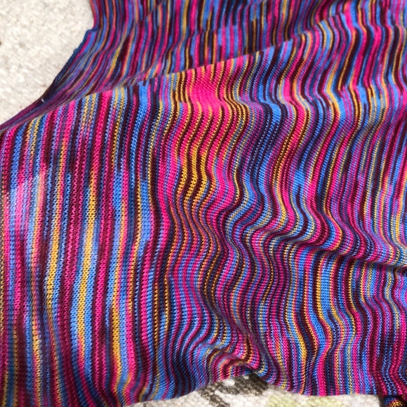 BCBG light knit butterfly top - Picture 3 of 4